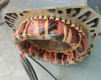 flying lead moog servo motor